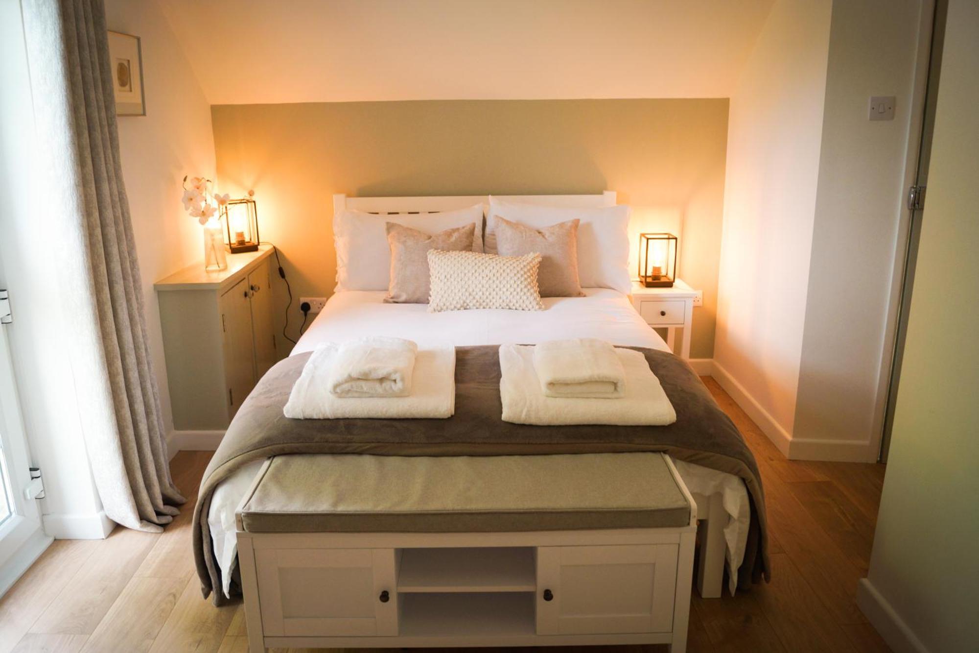 Lemon Tree Rooms - Newly Refurbished Coastal Stay Swyre Exterior photo