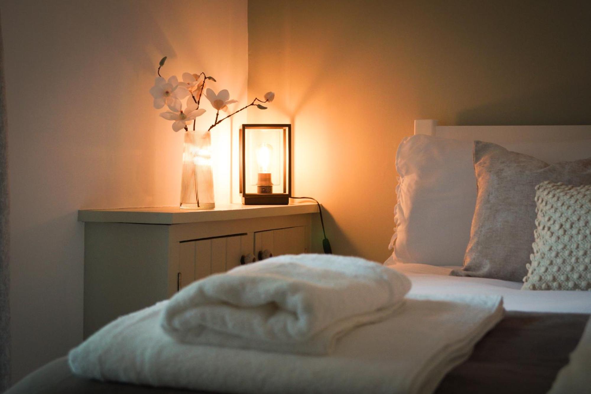 Lemon Tree Rooms - Newly Refurbished Coastal Stay Swyre Exterior photo