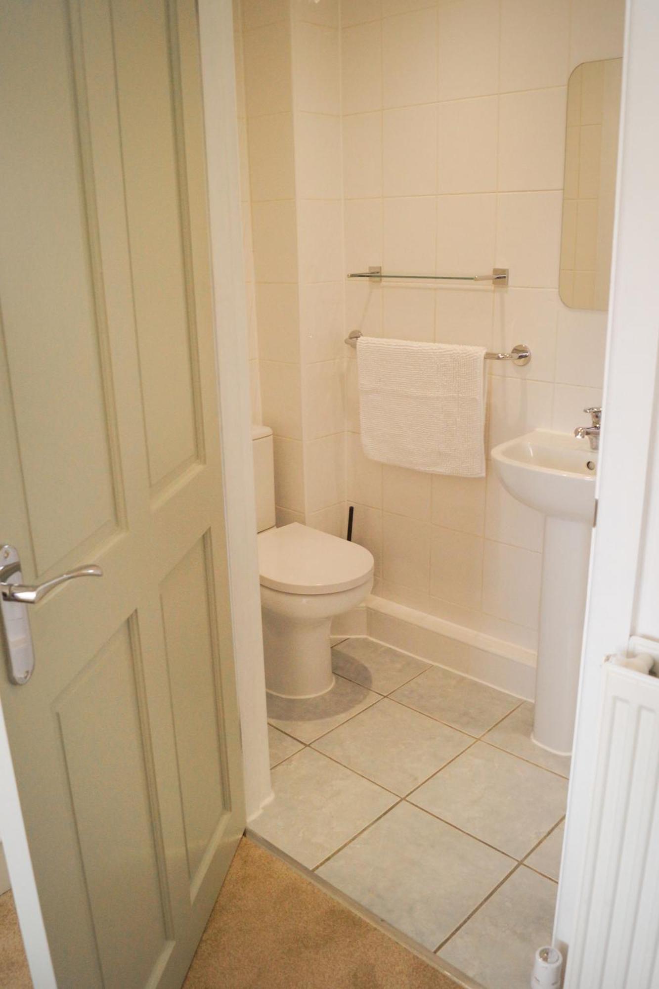 Lemon Tree Rooms - Newly Refurbished Coastal Stay Swyre Exterior photo